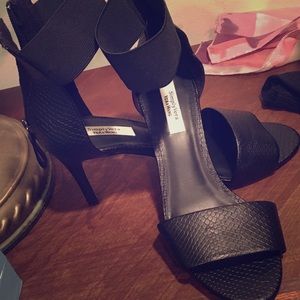 ankle strap heels
